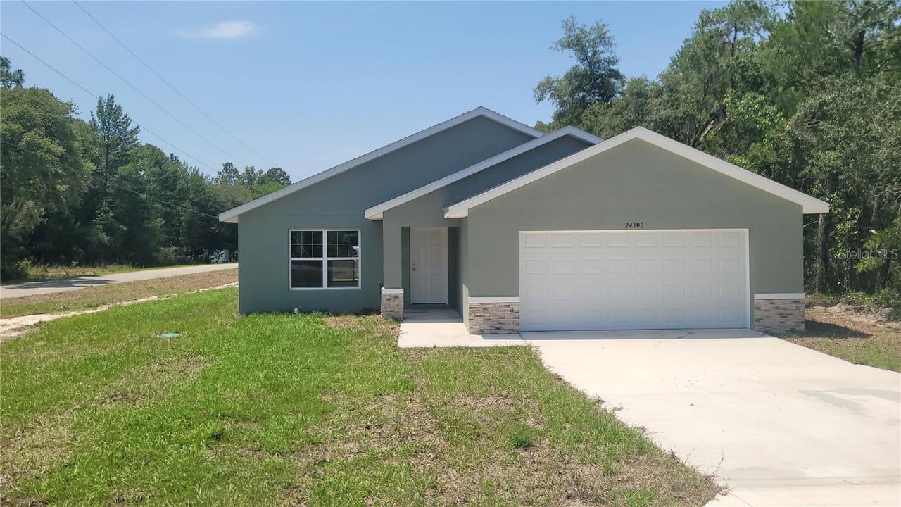 24300 SW Sea Cliff Ave., Dunnellon, FL 34431