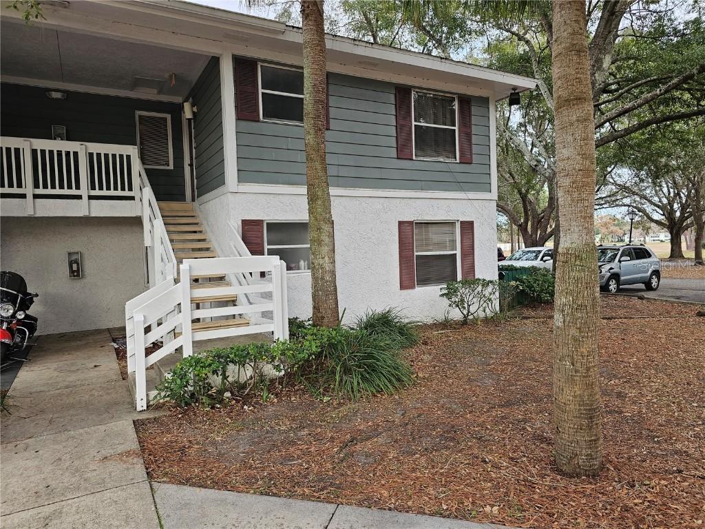 8208 Fairways Cir. #B101, Ocala, FL 34472