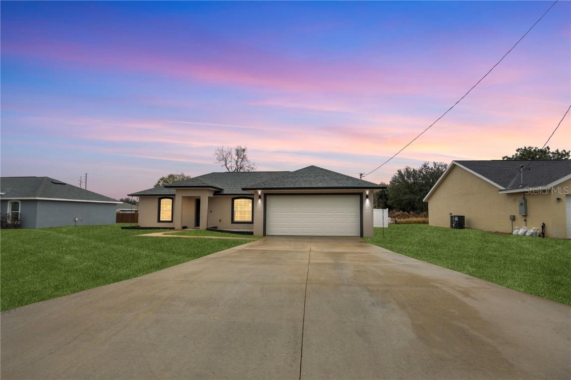 12 Pine Trace Pl., Ocala, FL 34472