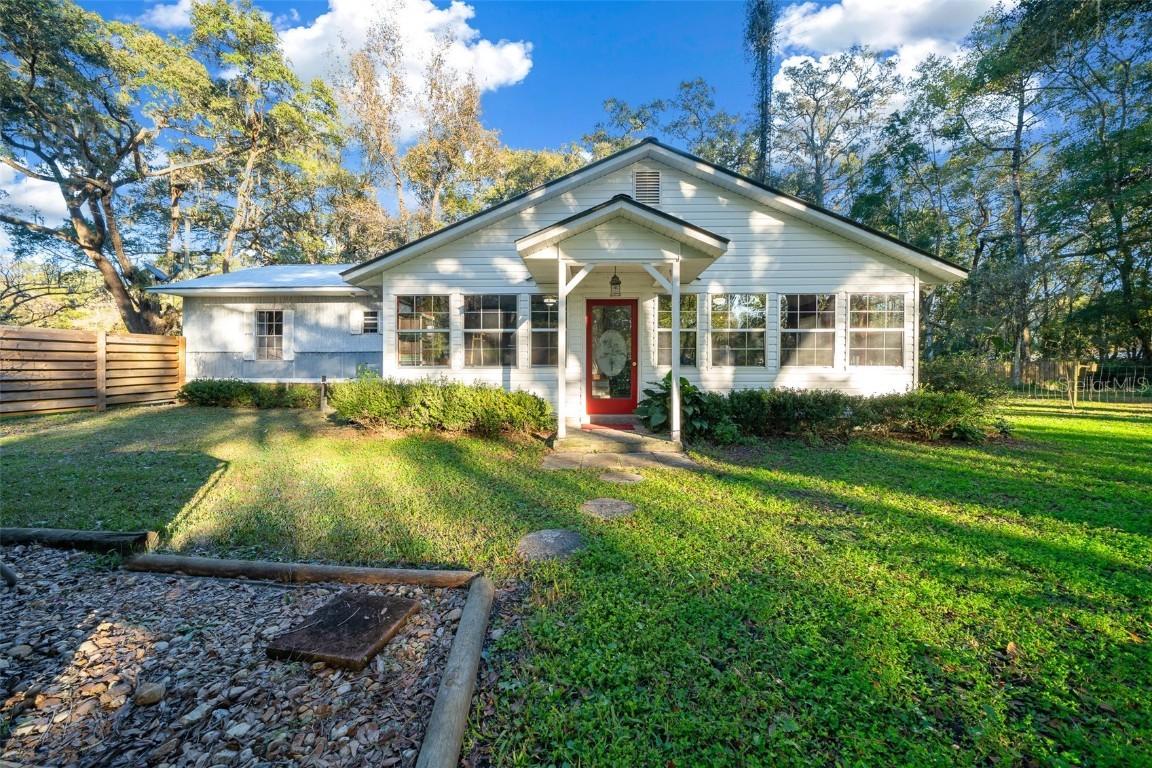 17102 NE 72nd Pl., Hawthorne, FL 32640