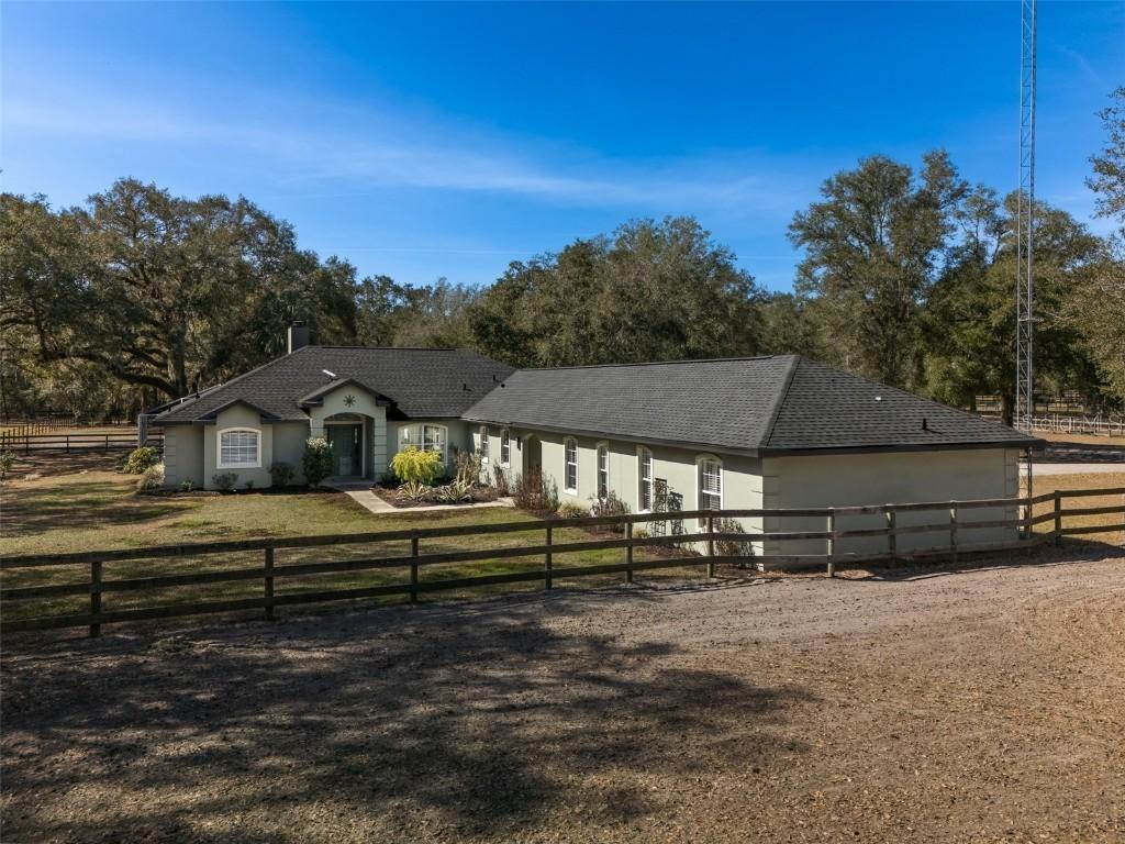 4950 SE 212th Ct., Morriston, FL 32668