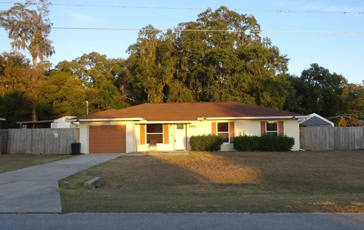 5465 NE 12th Ave., Ocala, FL 34479