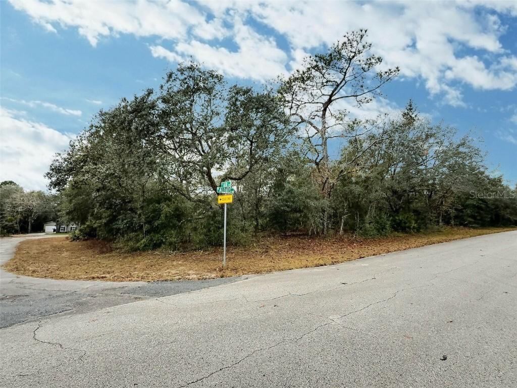 4854 N Air Point, Beverly Hills, FL 34465