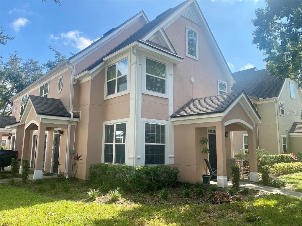 3396 Parkchester Square Blvd. #103, Orlando, FL 32835