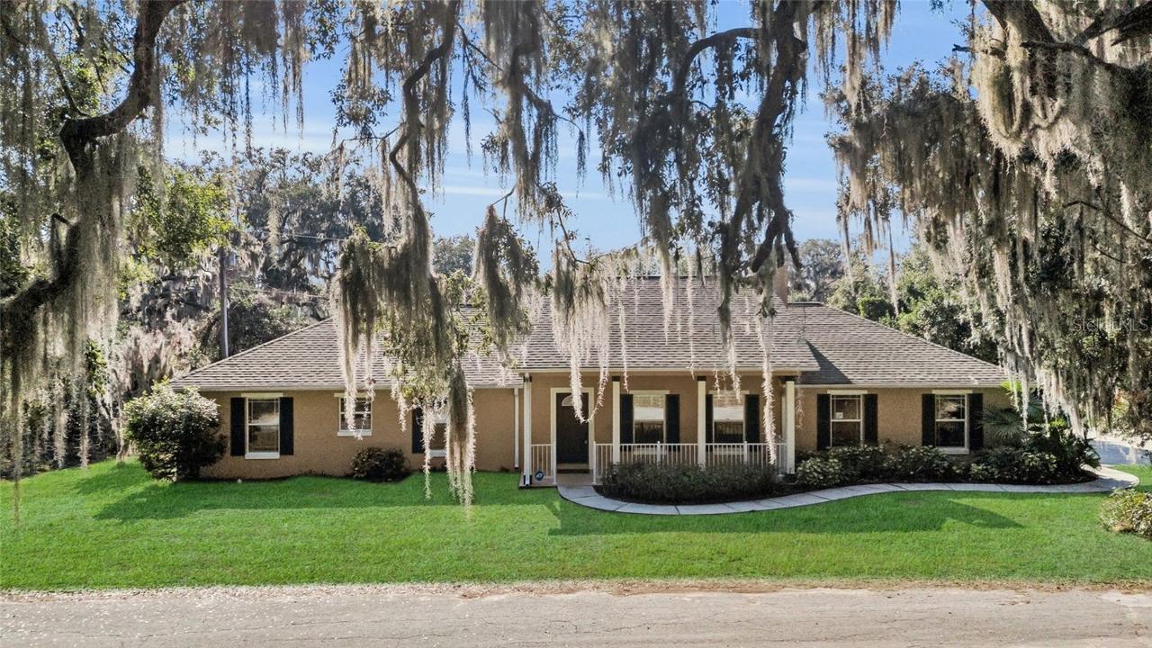 12854 SE 118th Ter., Ocklawaha, FL 32179
