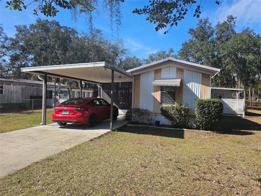 1940 SE 172nd Ter., Silver Springs, FL 34488