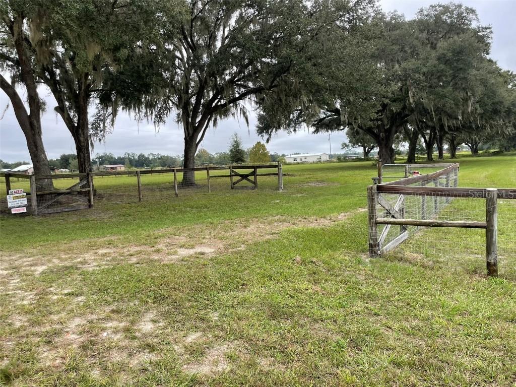 1851 SE 185 Ave., Williston, FL 32696