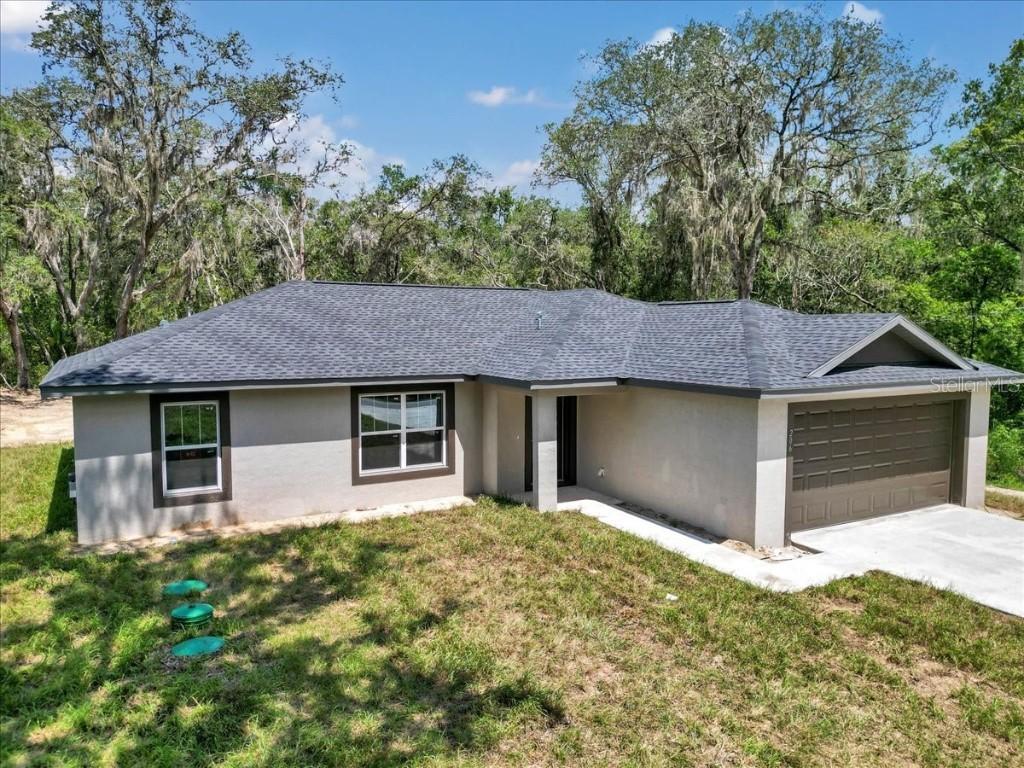 206 Emerald Rd., Ocala, FL 34472