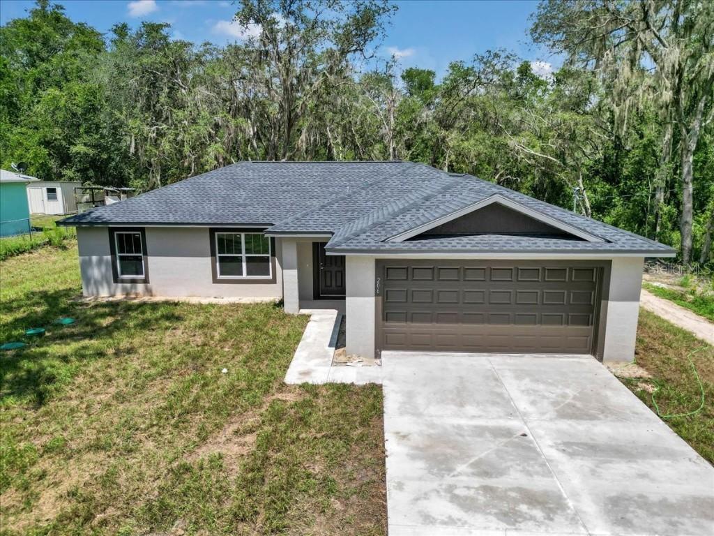 206 Emerald Rd., Ocala, FL 34472