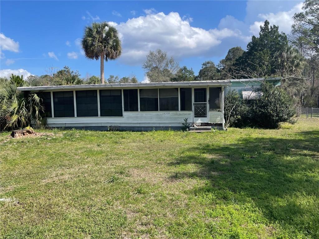 4229 NE 130th Ct., Silver Springs, FL 34488