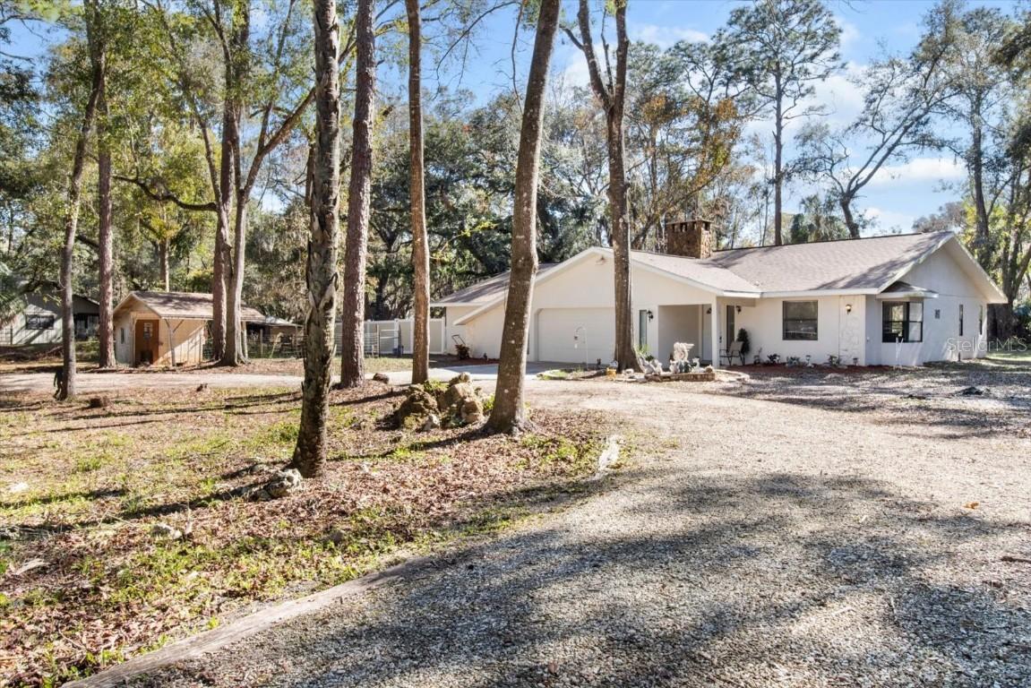 9480 W Caravan Path, Crystal River, FL 34428