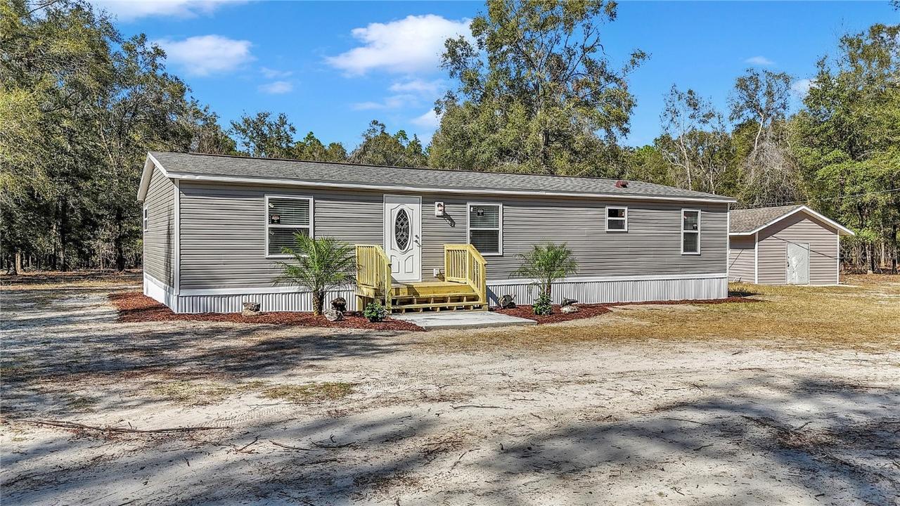14816 NW 243rd Ter., High Springs, FL 32643