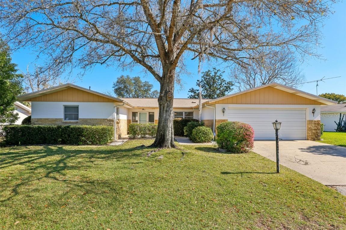9305 Bahia Track Way, Ocala, FL 34472