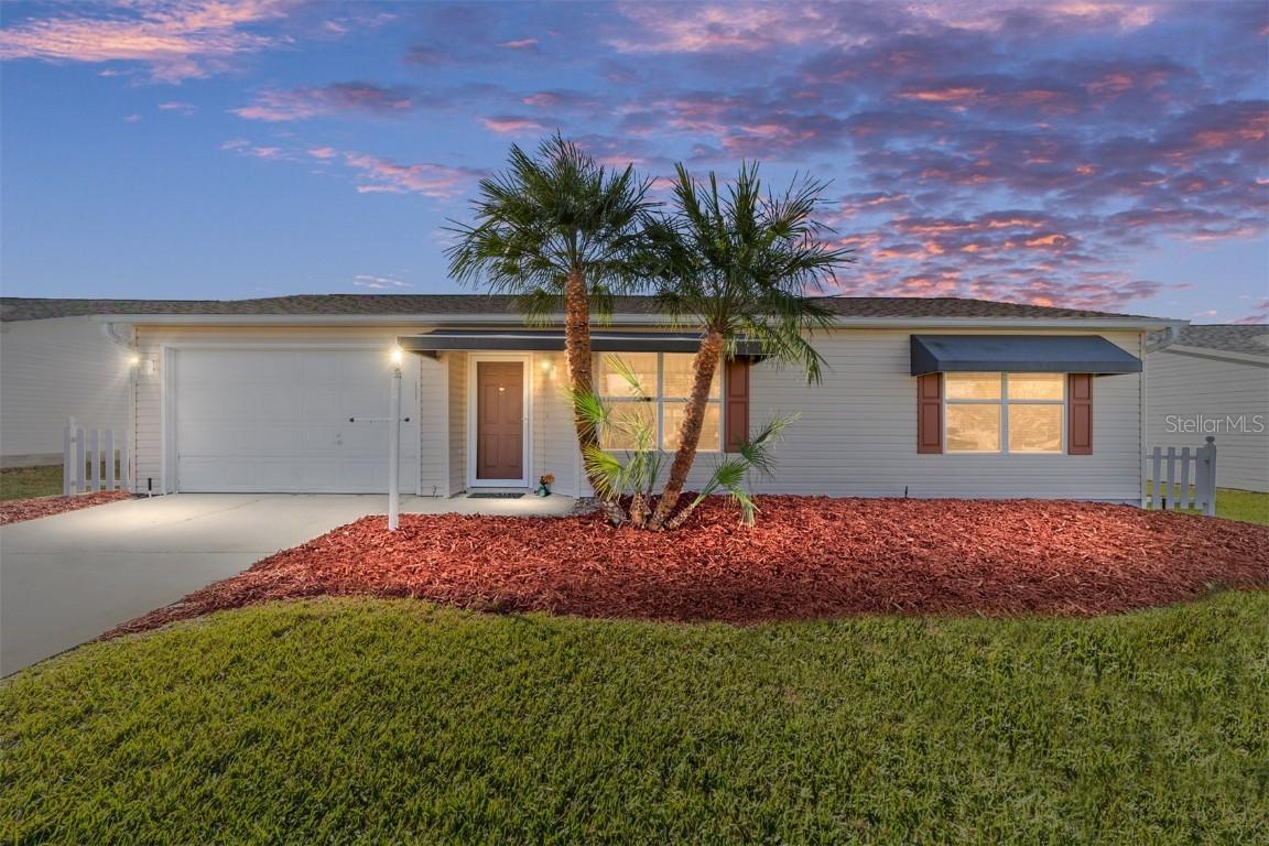 2013 Cardona Way, The Villages, FL 32159