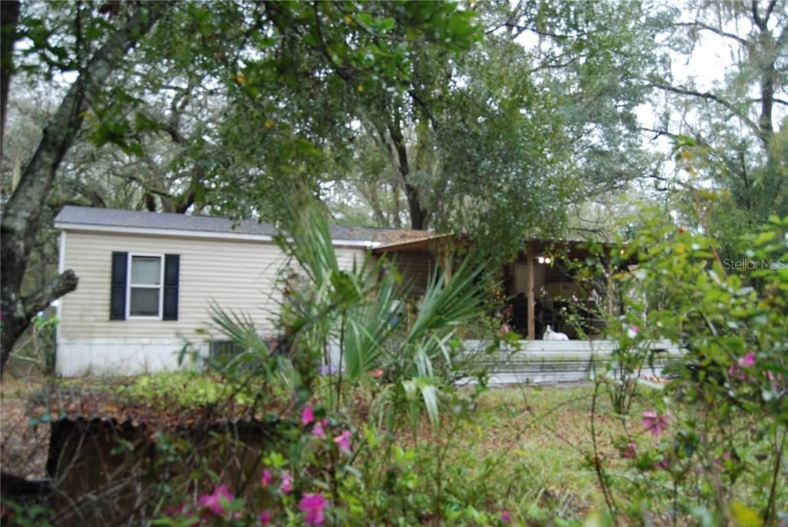 16301 NE 138th Ct., Fort Mc Coy, FL 32134
