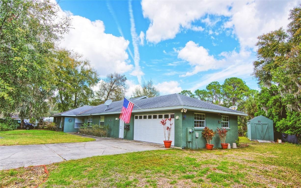 9795 NE 303rd Ave., Salt Springs, FL 32134