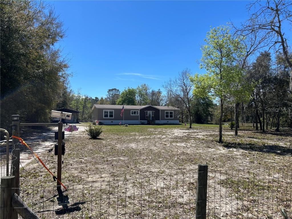 11670 SE 32nd Pl., Morriston, FL 32668