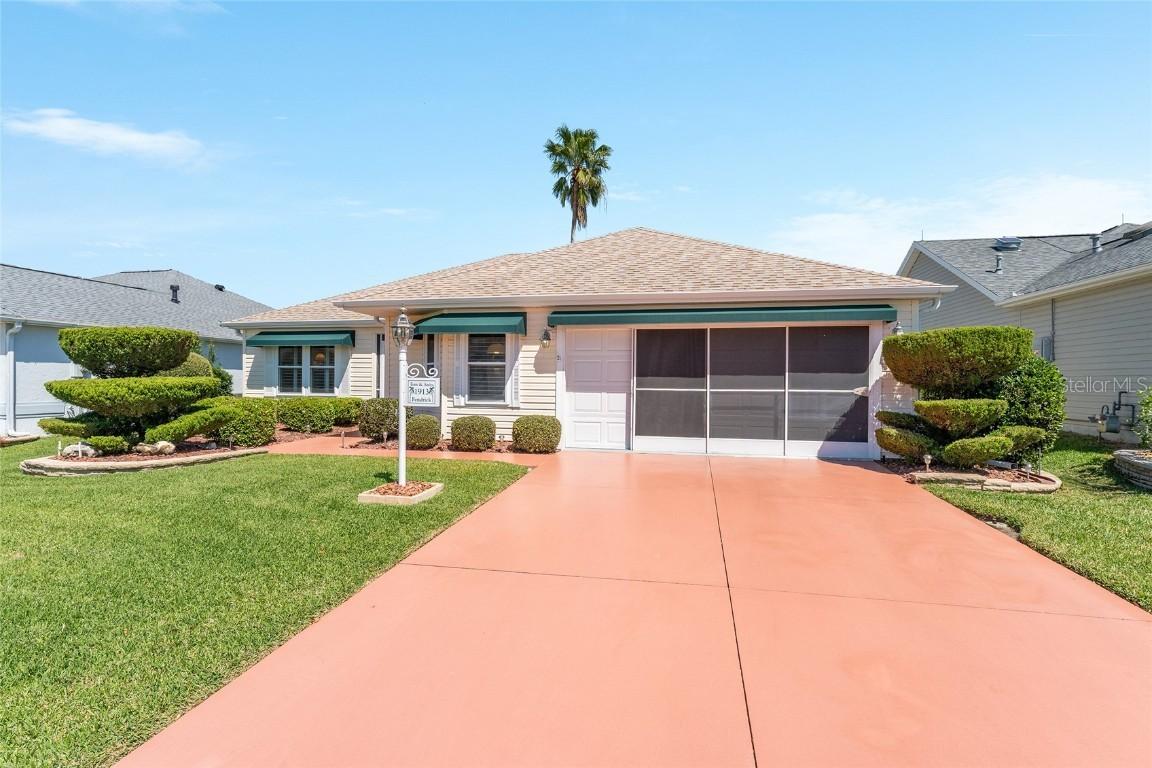 1913 Augustine Dr., The Villages, FL 32159