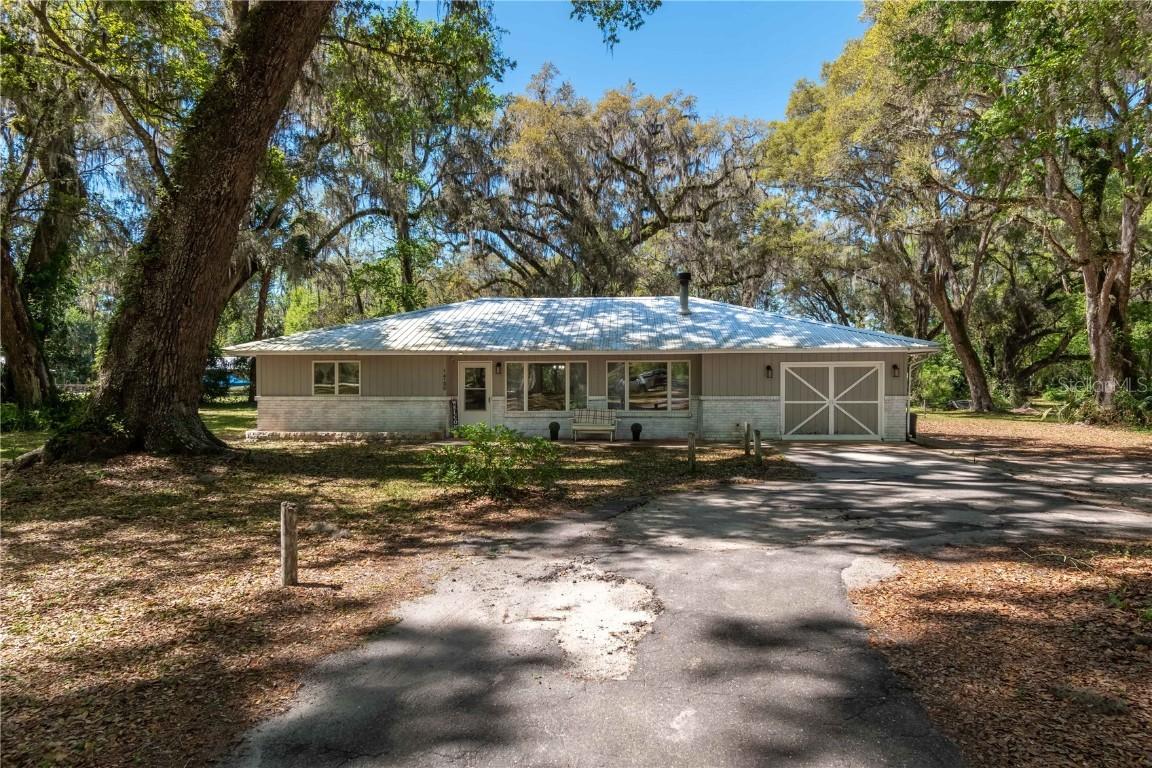 14100 NE 40th Ct., Anthony, FL 32617