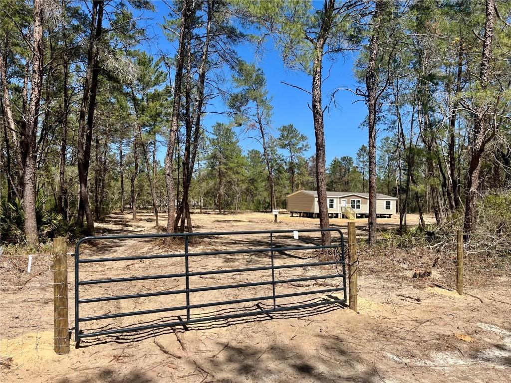 5285 W Joliet Ln., Dunnellon, FL 34433
