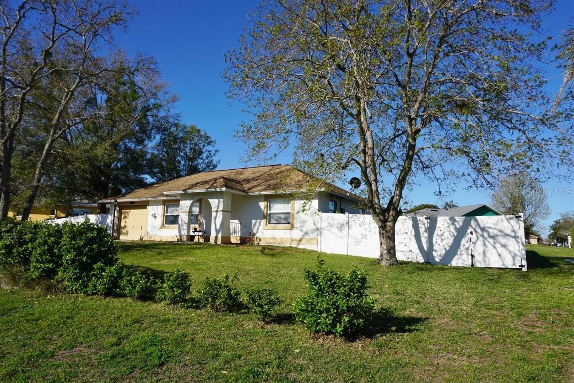 3716 N Goldencup Ter., Beverly Hills, FL 34465