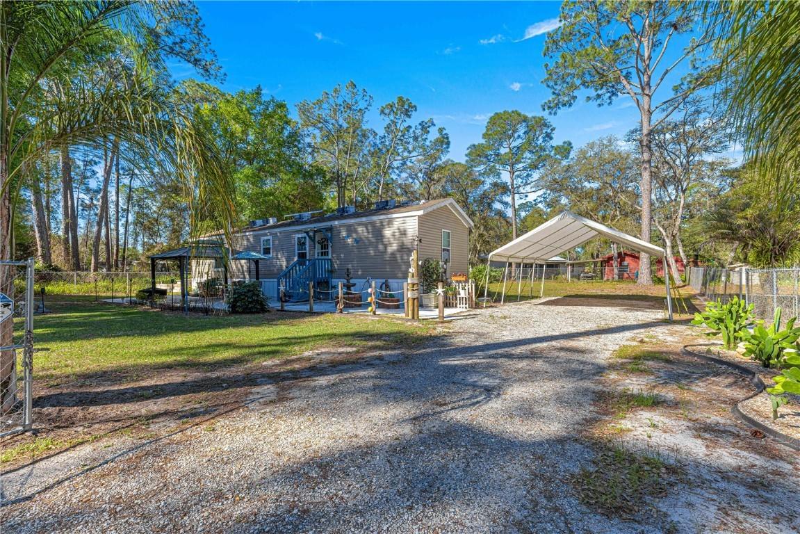 5686 SE 184th Ter., Ocklawaha, FL 32179