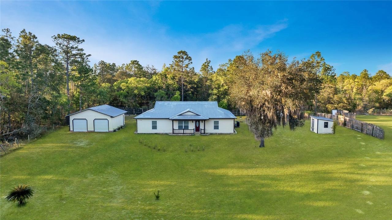 13960 SE 25th St., Morriston, FL 32668