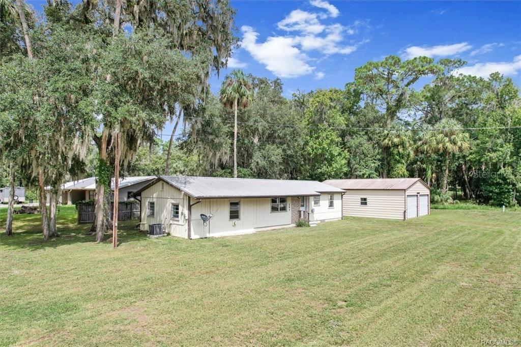 241 Hudson St., Inglis, FL 34449