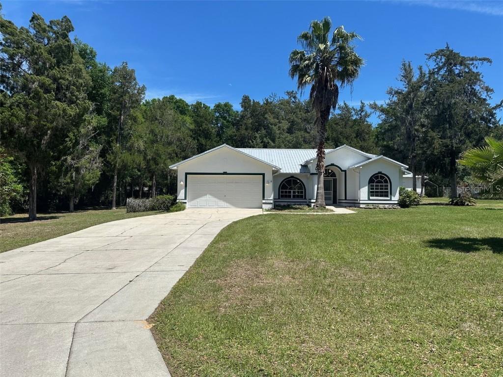 6205 S Shadowood Point, Floral City, FL 34436