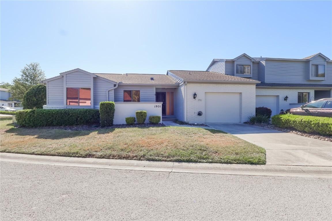 1951 SE 37th Court Cir., Ocala, FL 34471