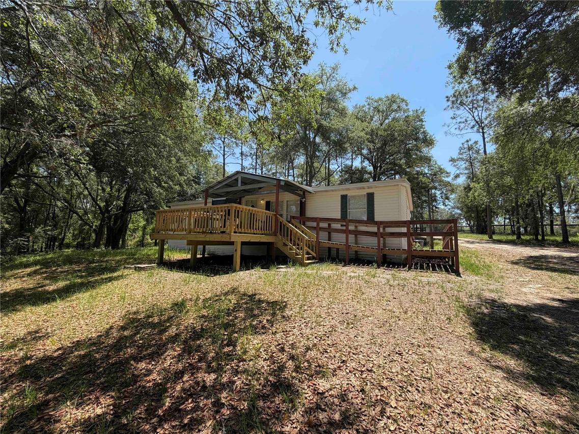 1550 SE 111th Ct., Morriston, FL 32668