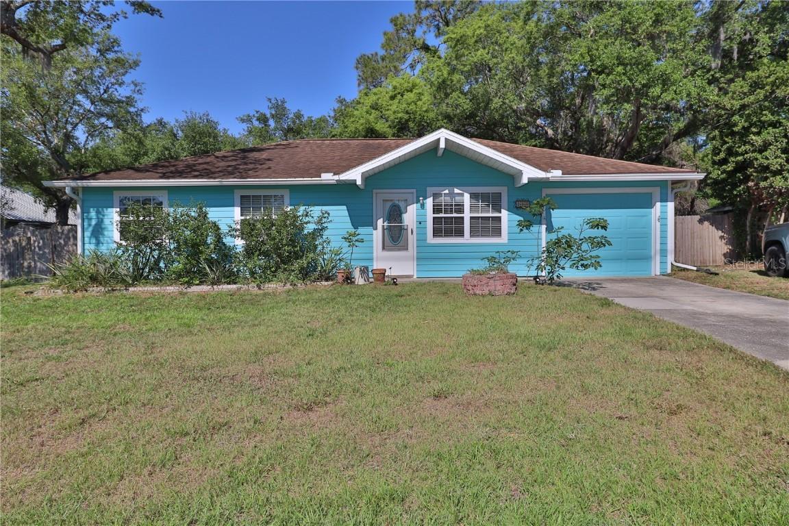 731 Cloverleaf Blvd, Deltona, FL 32725
