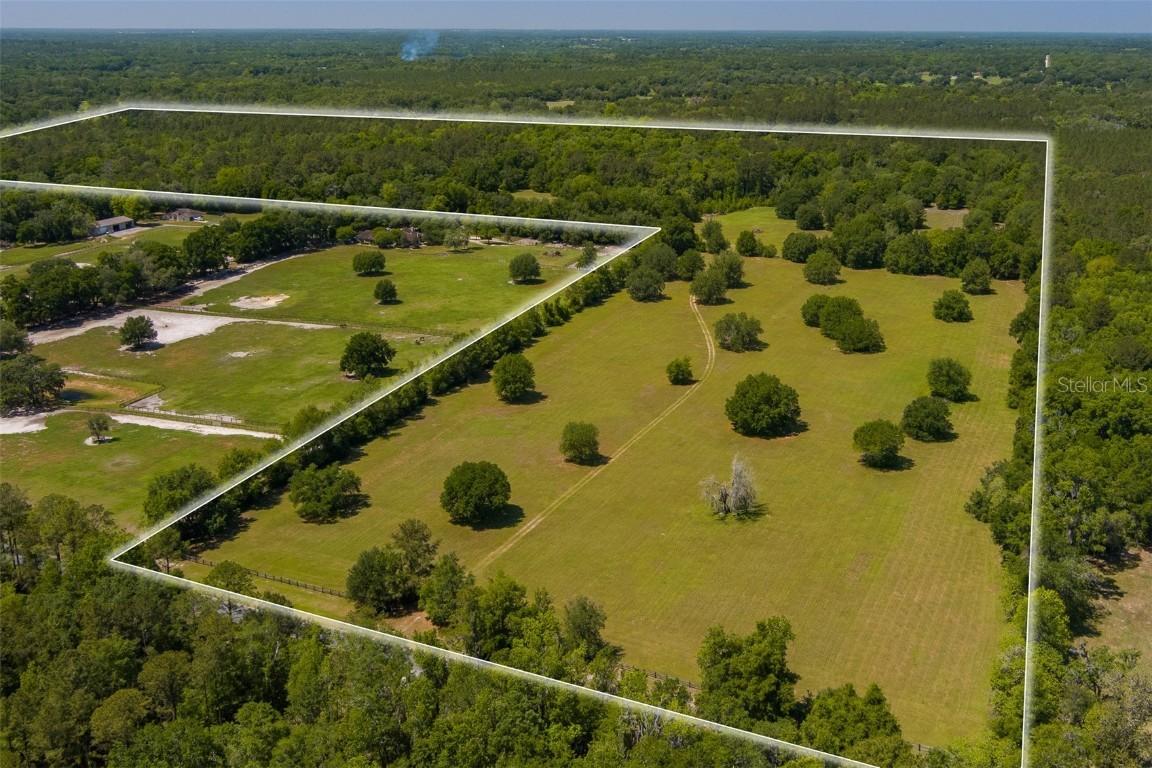 11420 NW 110th Ave., Reddick, FL 32686