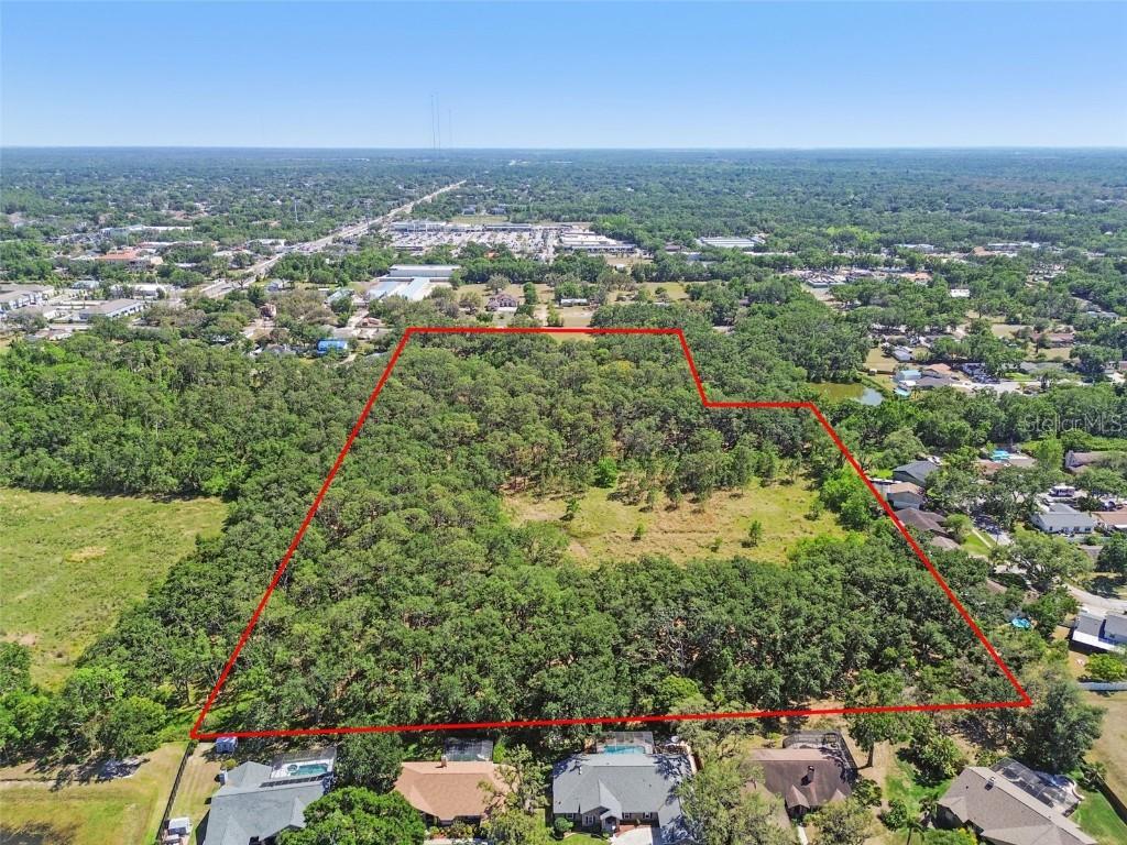 903 Knowles Rd., Brandon, FL 33511