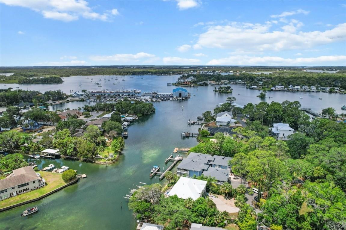 255 NW Bay Path Dr. #2, Crystal River, FL 34428