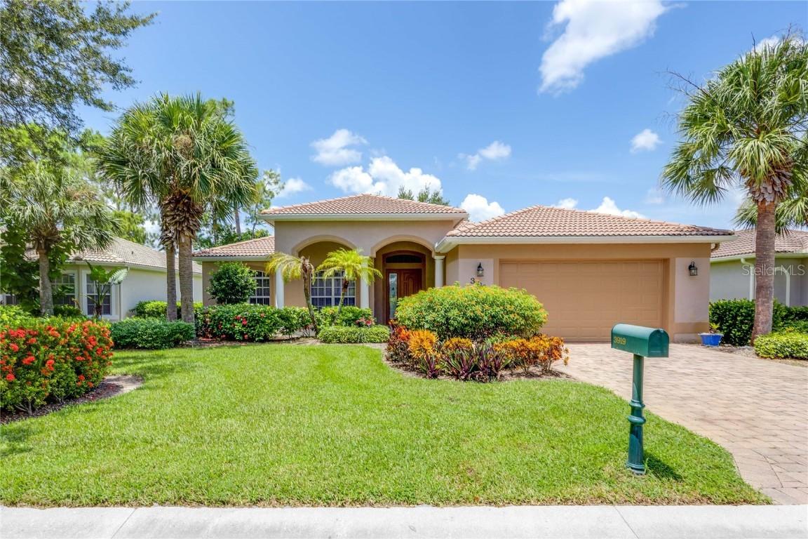 3919 Aurora Ct., Naples, FL 34116