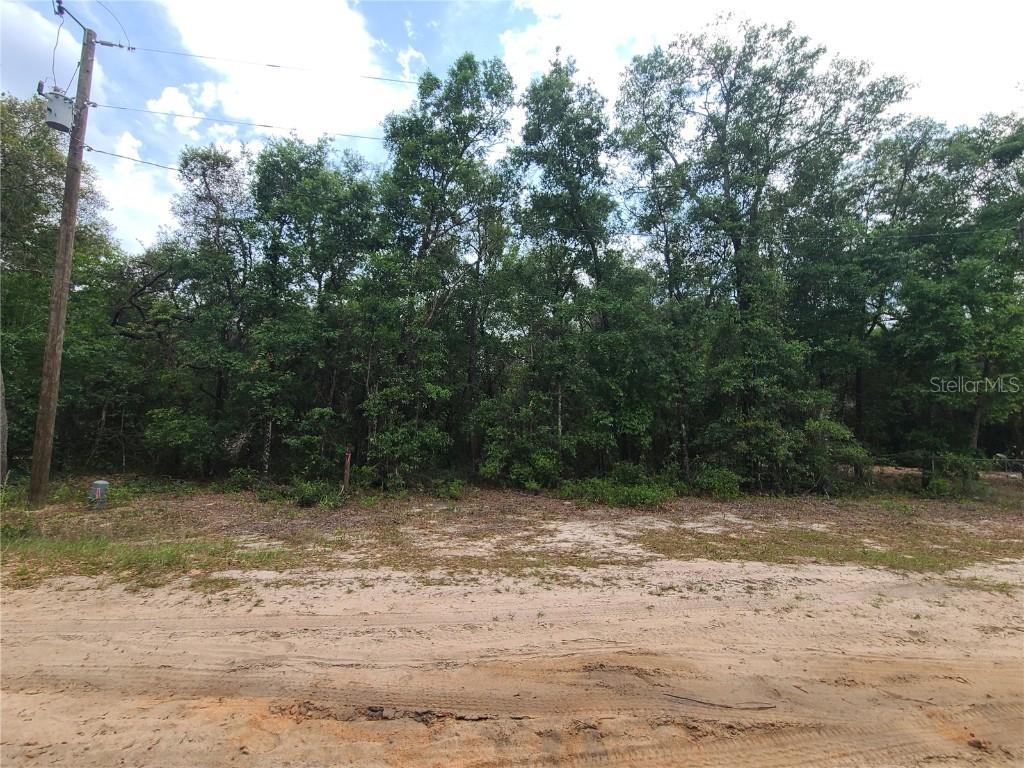 6504 Baylor Ave., Keystone Heights, FL 32656