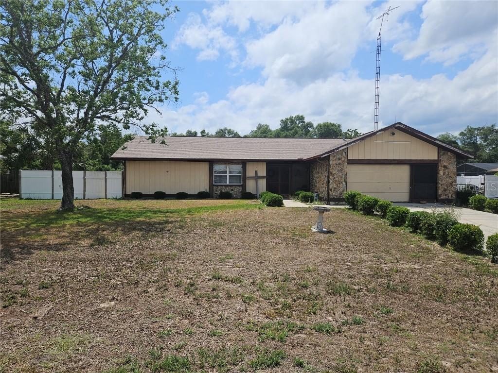 516 Marion Oaks Dr., Ocala, FL 34473
