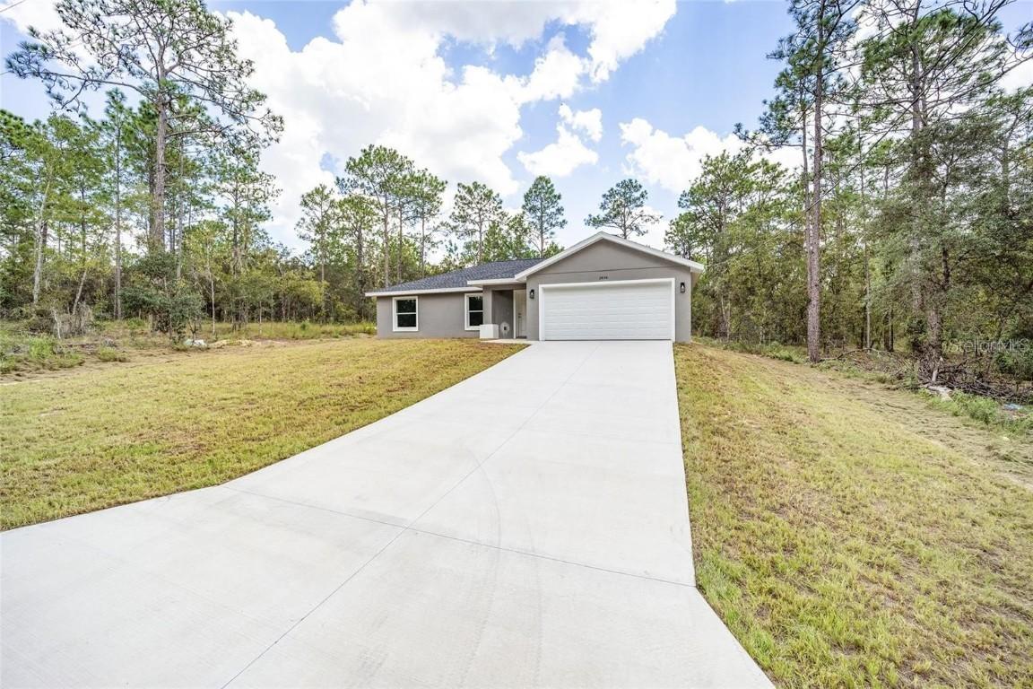 24144 NW Water Oak Ave., Dunnellon, FL 34431