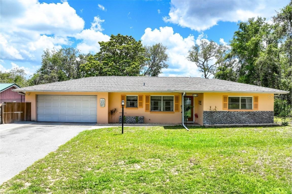 3020 E Scofield St., Inverness, FL 34453