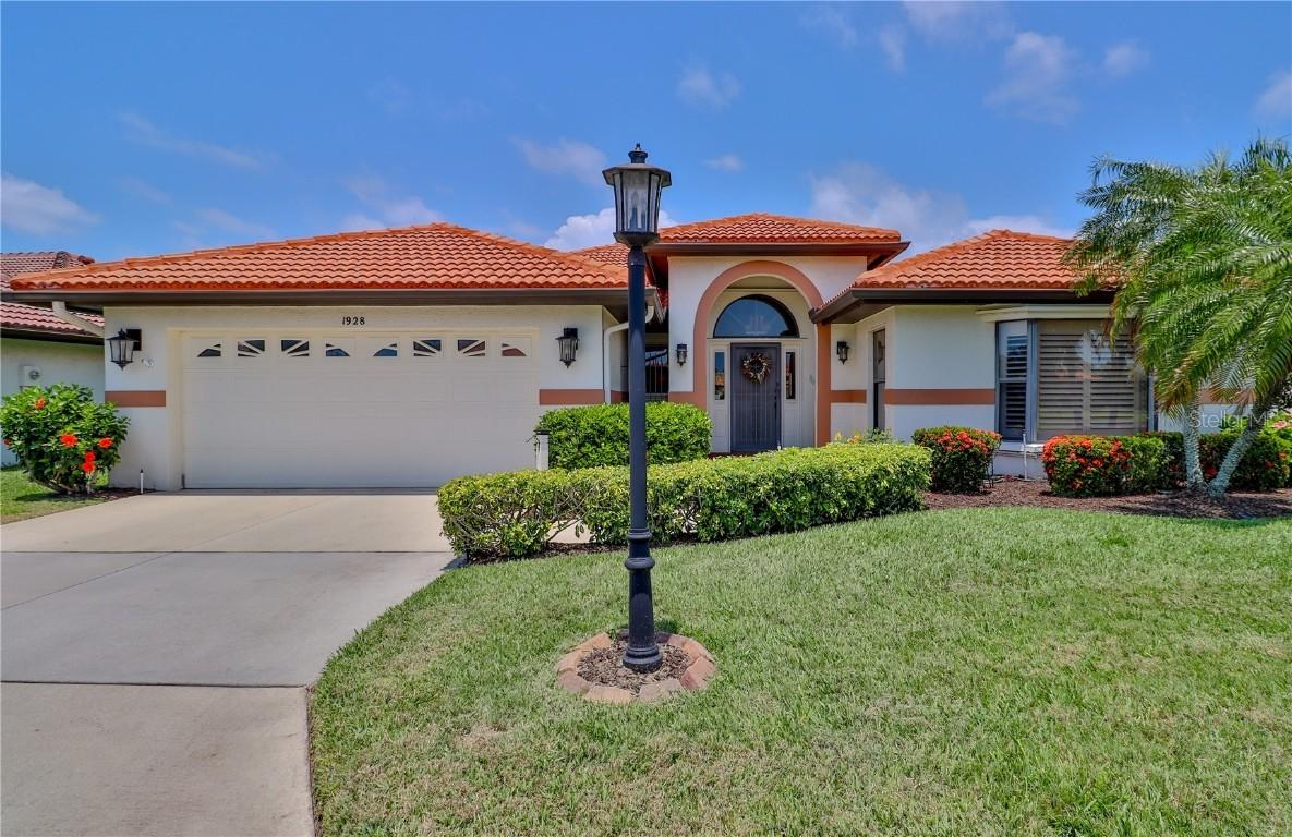 1928 Cove Pointe Drive Dr., Venice, FL 34293