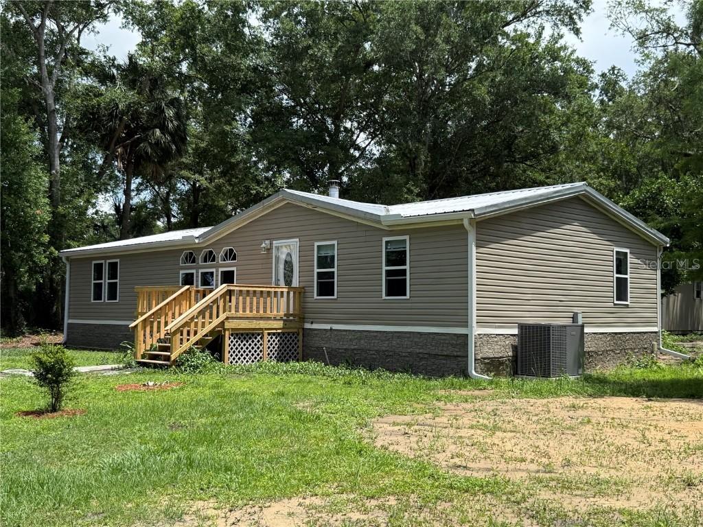 12150 NW 165th St., Reddick, FL 32686