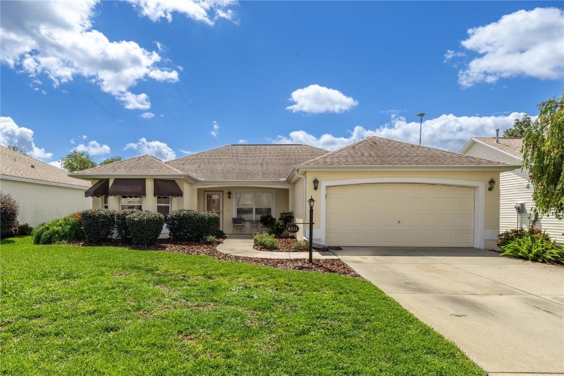 8352 SE 168th Trinity Pl., The Villages, FL 32162