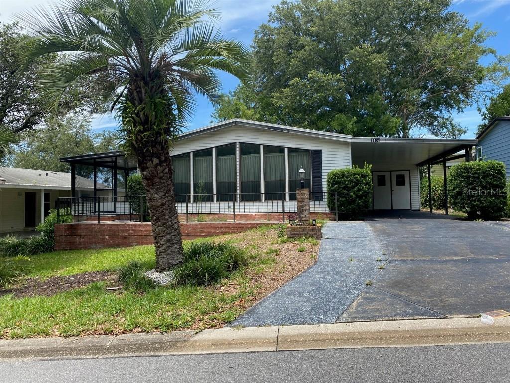 1408 Torrey Pines Dr., Lady Lake, FL 32159
