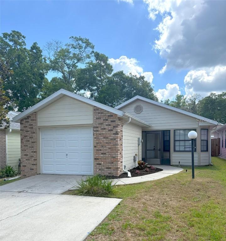 2209 NE 40th Ave., Ocala, FL 34470