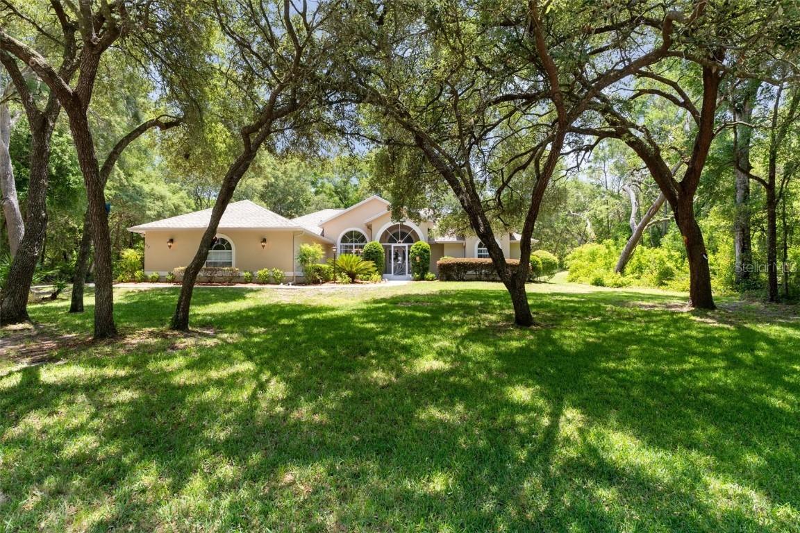 952 E Whitecloud Ln., Hernando, FL 34442