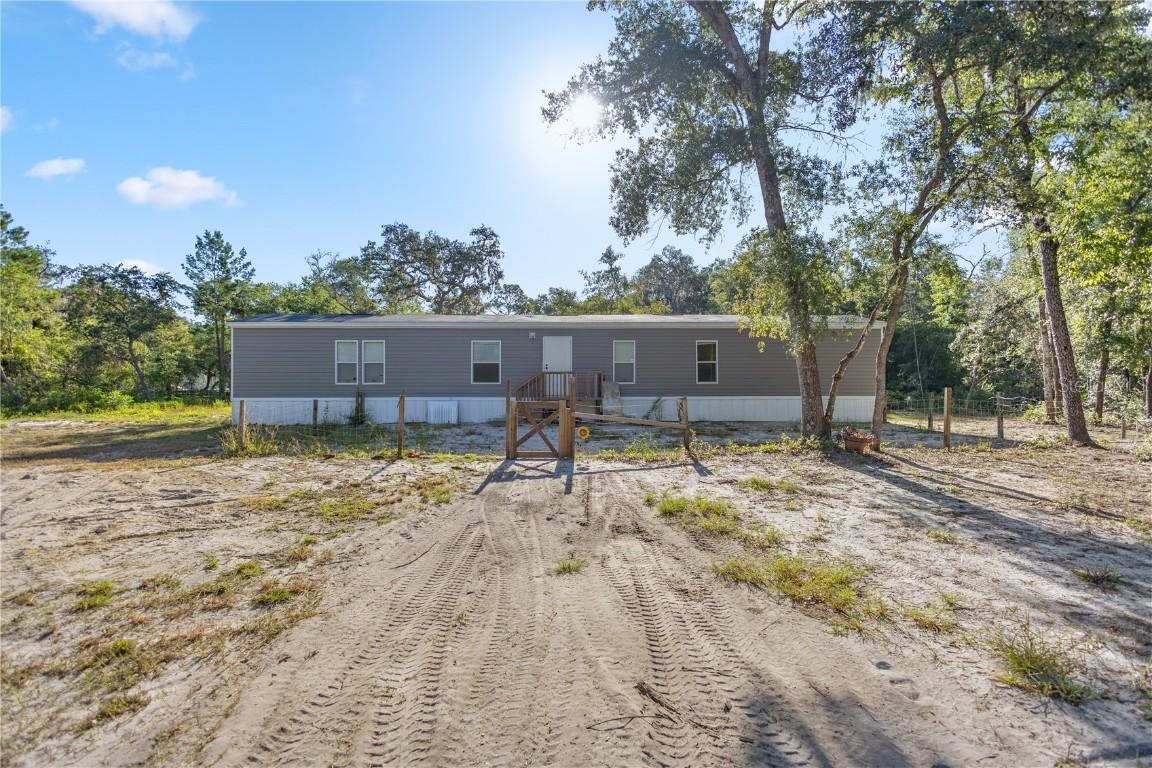 23125 NE 111th Ct., Fort Mc Coy, FL 32134