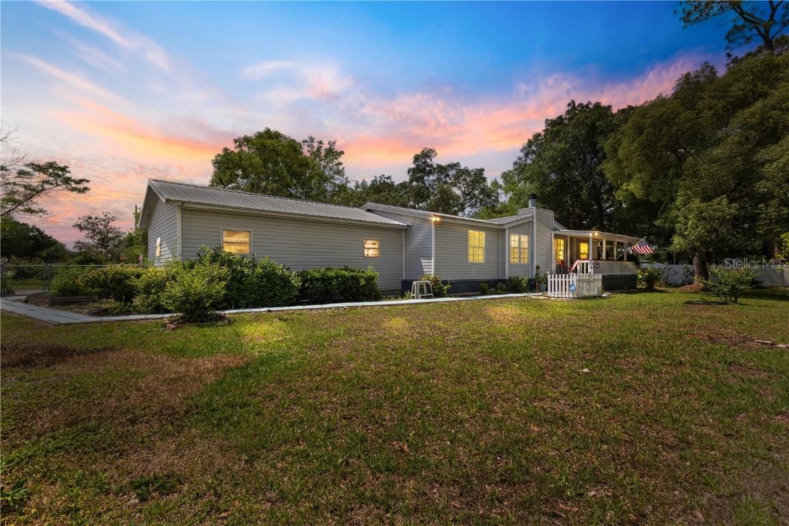 5520 SE 183rd Avenue Rd., Ocklawaha, FL 32179