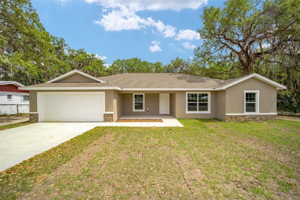 1143 SW Tamiami Pl, Dunnellon, FL 34431