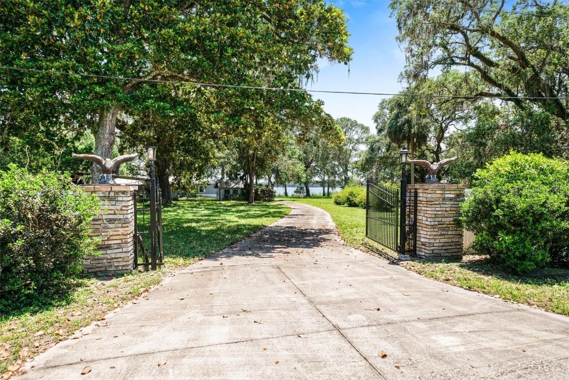 [Address Hidden by Seller], Inglis, FL 34449